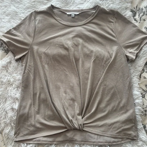 Green Envelope Taupe Twist Front Top XL Neutral Basic Short Sleeve Blouse - Picture 1 of 8